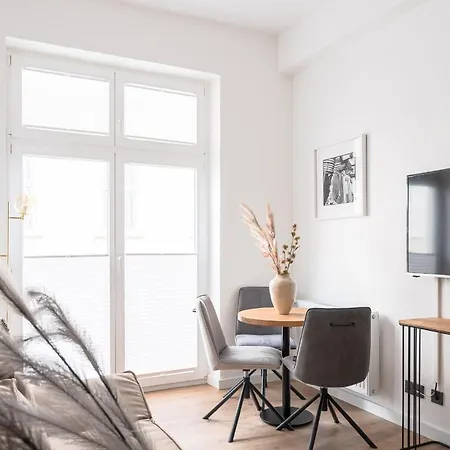 Johouse 1 Apartman *